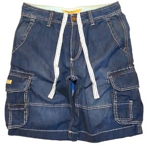 True Religion Brand Cargo Shorts. Men's Size: Waist 30x12 Inseam.